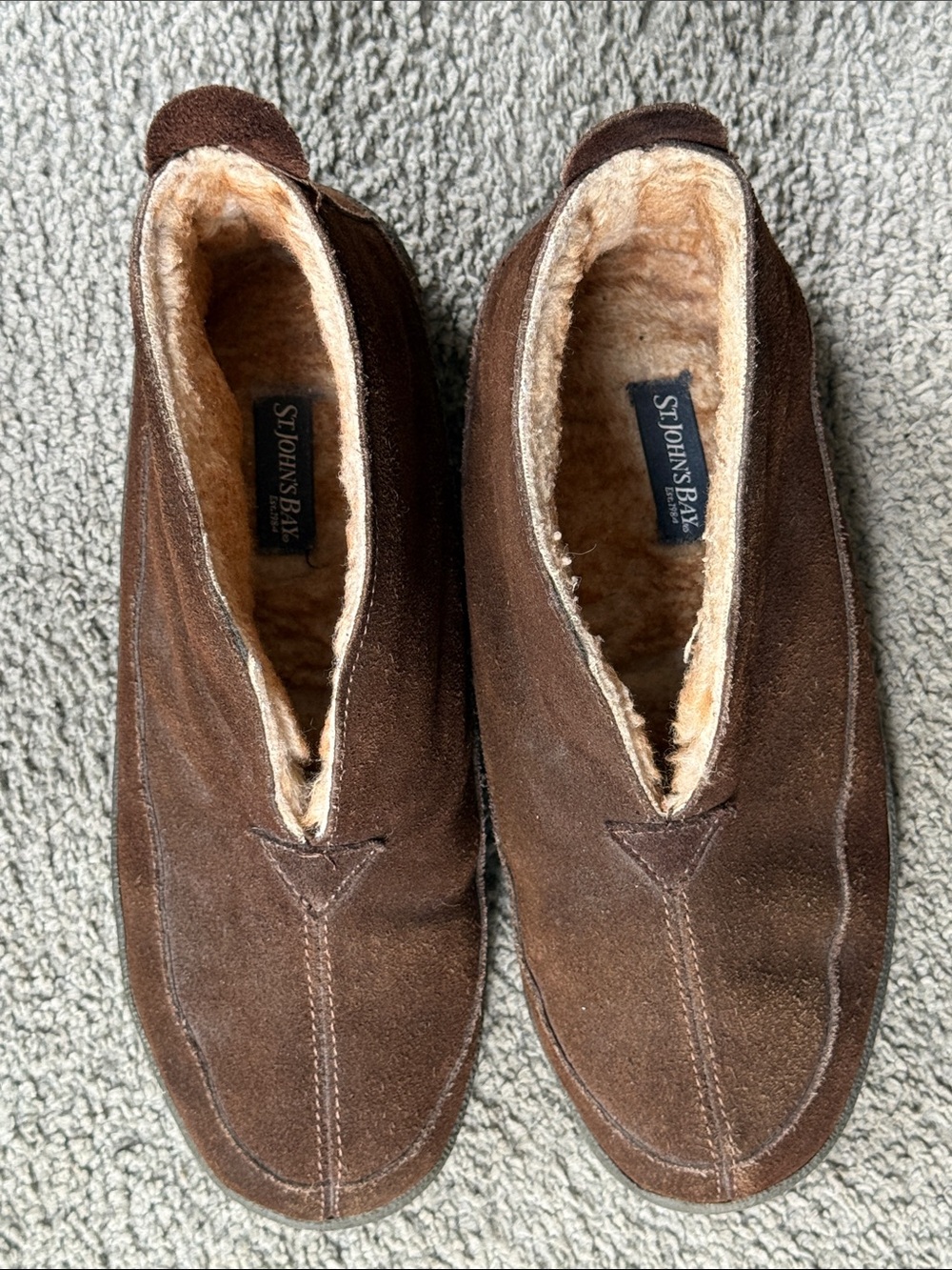 St. John's Bay Brown Suede Faux Shearling-Lined Slip-On Chukka Boots. Size 9M